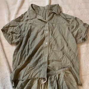Uniqlo Sage Green Short Sleeve Pajama Set